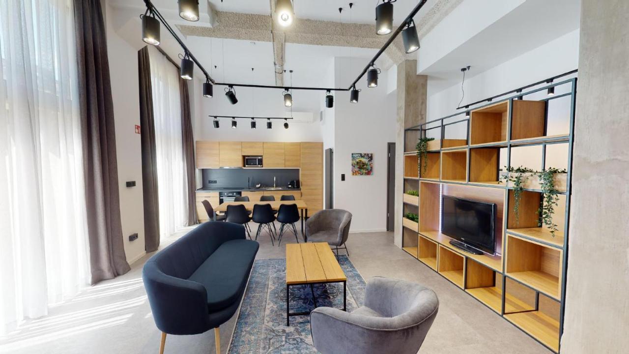 In Budapest Apartment 10 מראה חיצוני תמונה